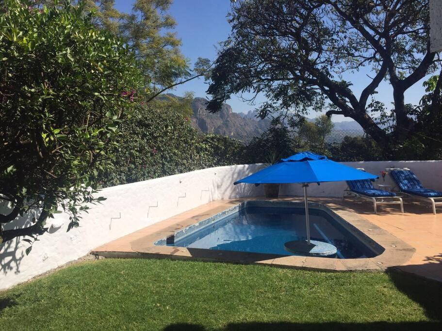 Acogedora Villa Con Alberca Climatizada En El Centro De Tepoztlán Exterior foto